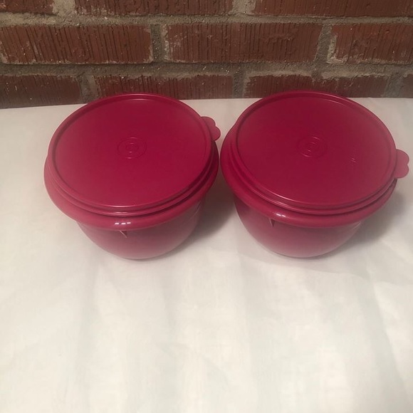 Tupperware - Picture 2 of 2